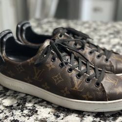 Louis Vuitton Monogram Canvas  Frontrow Sneakers Size 8