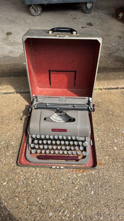 Underwood typewriter