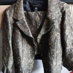 Woman's Jacket/skirt Set