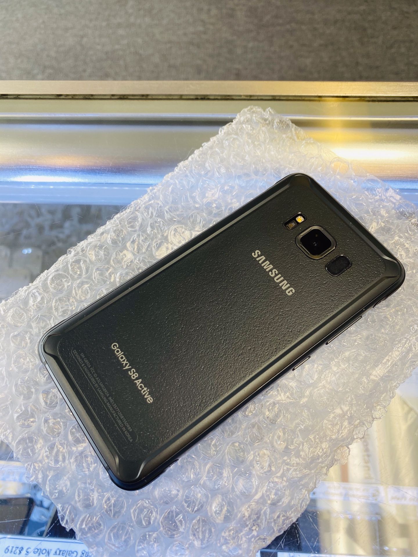 Samsung Galaxy S8 Active 64GB Unlocked Excellent Condition - Main Image