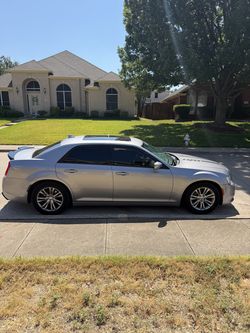 2017 Chrysler 300