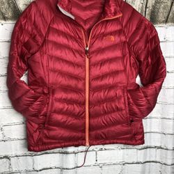 The North Face Women’s Puffer Jacket Size Large 