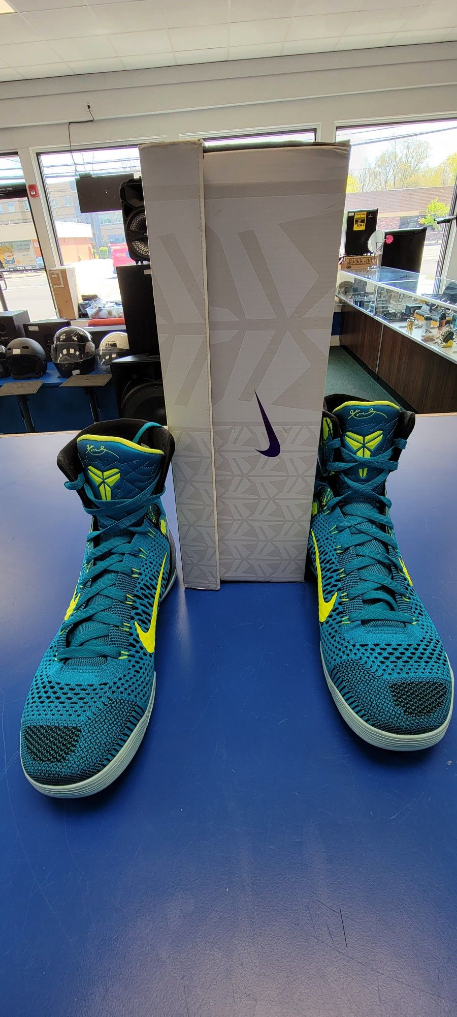 Nike Sneaker Kobe IX Elite "Perspective " Size 10.5