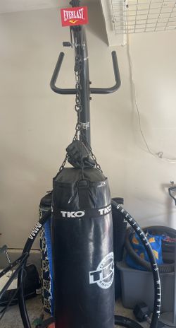 TKO Heavy Bag with Stand