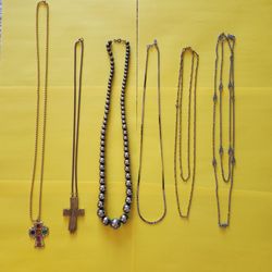Various necklace, great condition, $5/necklace