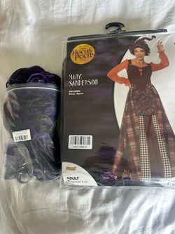 Hocus Pocus Mary Sanderson Costume