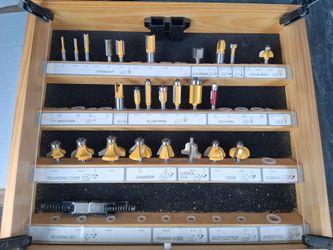 Router Bit Set ,- With Case- 25 pice set
