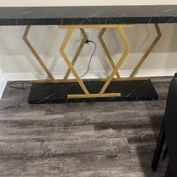 Table For Decor Or Other Things 