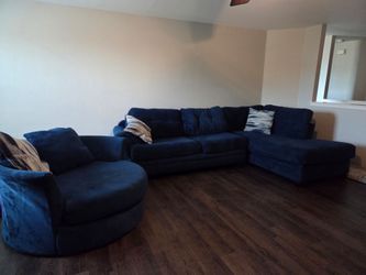 Sectional and Oversized chair