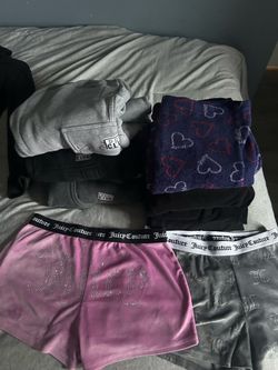 Mixed Clothing Lot – Hello kitty-Juicy Couture - Pro Club / Size: Small/Medium