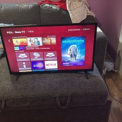TCL roku tv small size