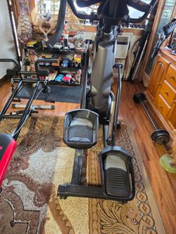 Bowflex Max Trainer M8