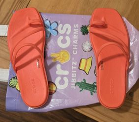 Crocs Size 9
