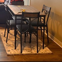 4 Seat Dining Table Set 