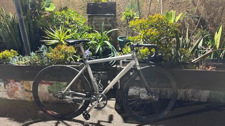 Trek District with belt drive