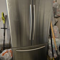 Free Refrigerator Samsung