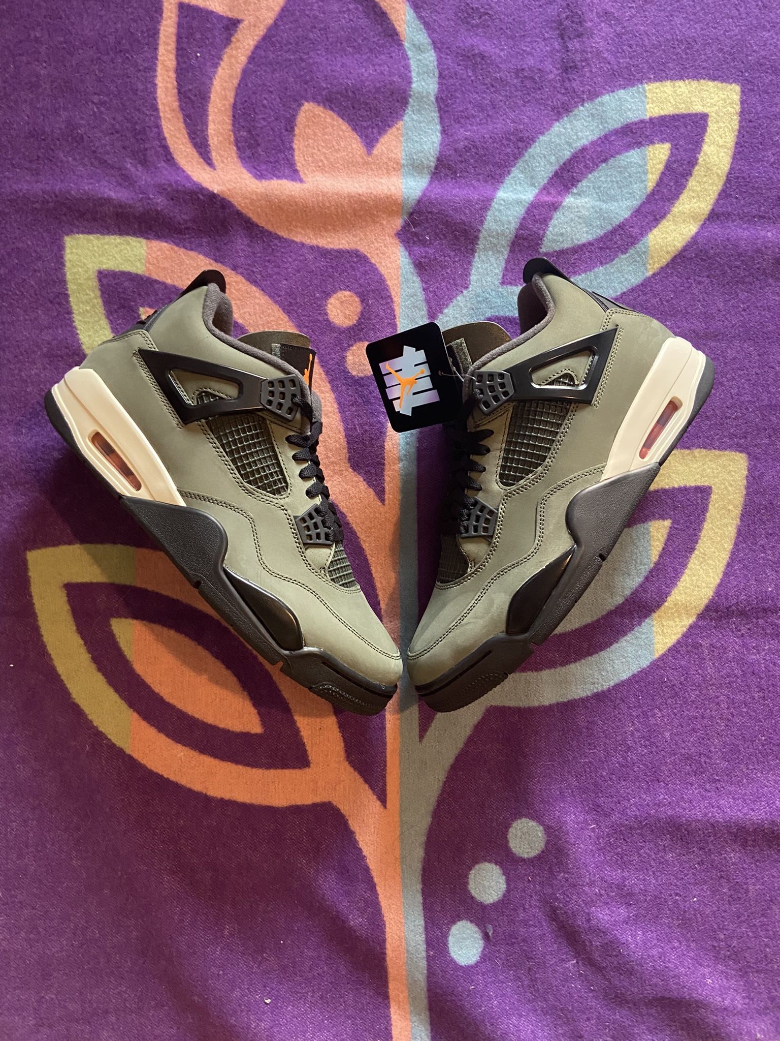 Jordan 4 Retro Undefeated (2025) Men’s 11 New (FLAWED)