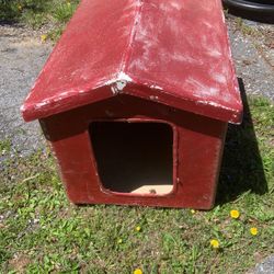 Dog House 