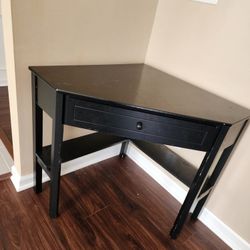 Corner Desk