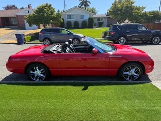 2005 Ford Thunderbird