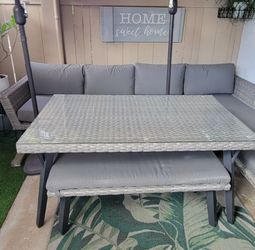Patio furniture set