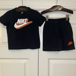 Toddler sz 3T Black nike set