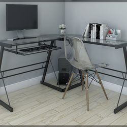 L-shaped Computer Desk (no Chair)