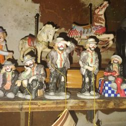 Collectible Emmett Kelly "Sad Clown" Figurine Statues 