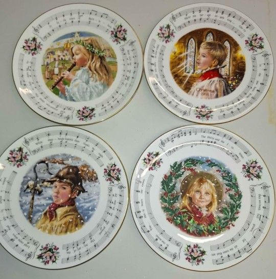 Royal Doulton Bone China Christmas Carol Plates set of 4 plates from series  1984, 1985, 1987 and 1988 A69V626