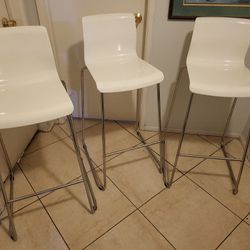 3 Barstools Very  Sturdy  29 Inch Floor Two Seat All Three Bar Stools $120 These Are Good Quality