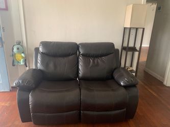 Love seat recliners