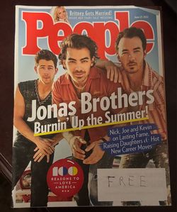 People magazine Jonas brothers