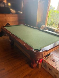 Pool Table & Accessories