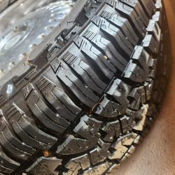 Tires & Rims P275 55R 20 Set Of 4