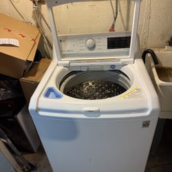 Washer And Dryer Set ( Both Electric )