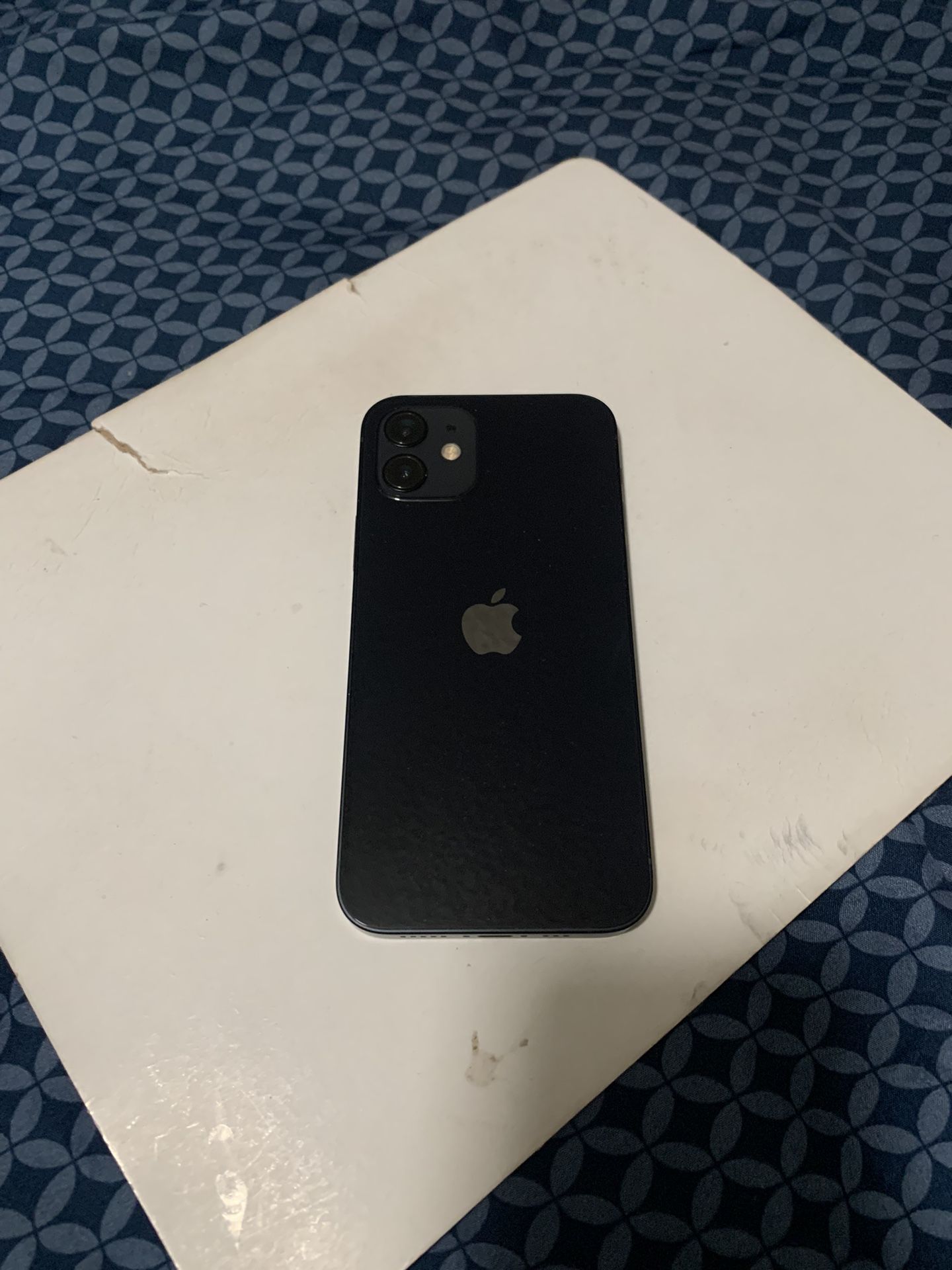 iPhone 12 64gb For Att & Cricket Only -$240 Firm No Trade