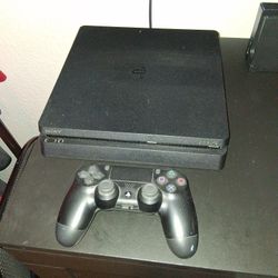PS4