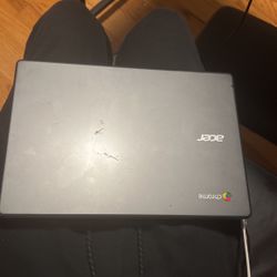 Broken Screen Chrome Acer laptop 