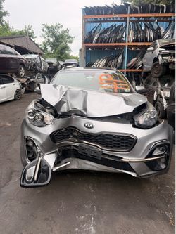 Kia Sportage 2020 S (contact info removed) Parts