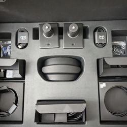 Valve Index VR Headset Complete Set Full Kit + Valve Index Controllers