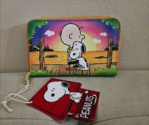 Loungefly Peanuts Wallet