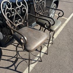 Pair of Heavy-Duty Bar Stools – Swivel, Armrests