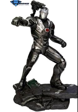 Diamond Select Marvel Avengers Endgame War Machine Diorama Statue   Statue was displayed in a case.  Package is NM with minimal shelf wear.  See photo