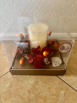 LED frameless candle with fall wreath