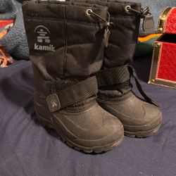 Size 12 Snow Boots