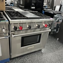 Wolf Stainless Steel Gas 36” Range With 4 Burners