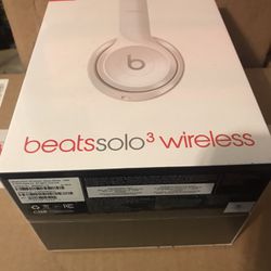 Beats Solo 3 Wireless Headphones Brand New Sealed