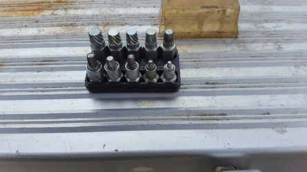 Blue point extractor snap on