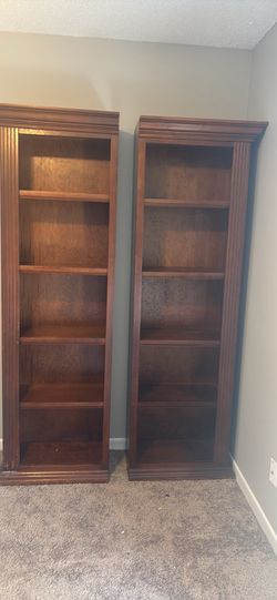 Bookshelf