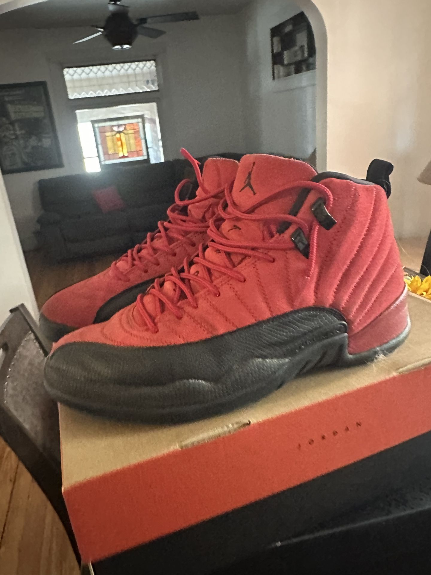 Jordan 12 Reverse Flu Size 10